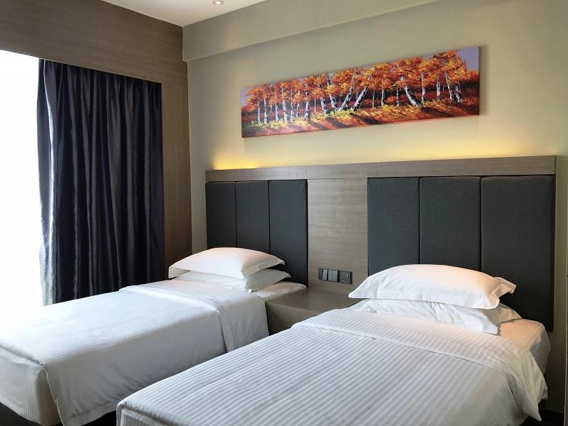 Hotspring-room-slider-img